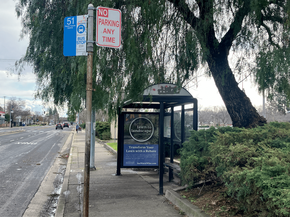 SacRT Route 51 eastbound stop 234 after 24th