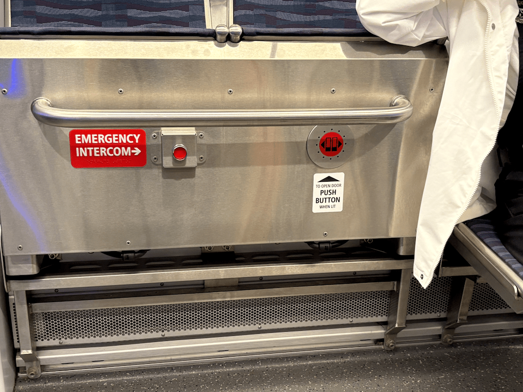 photo of LINK 1-Line  intercom button for disabilities riders